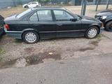 BMW e36 Limo 316i Benzin 2*Hand Schalter f... - BMW 316 aus 1993