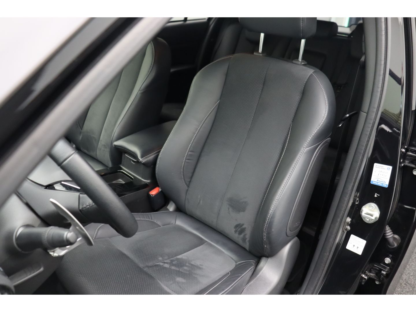 Fahrzeugabbildung Mitsubishi Eclipse Cross Plus Select 2.4 4WD ACC 360 Kamera