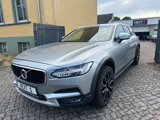 Volvo V90 Cross Country Pro AWD Leder Navi LED Pano