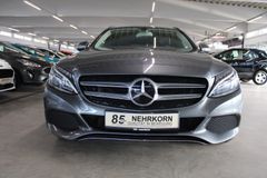 Fahrzeugabbildung Mercedes-Benz C 220 d T-Modell 9-G Automatik + LED + AHK