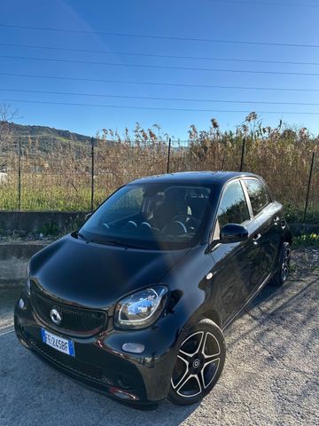 Smart ForFour 70 1.0 Prime