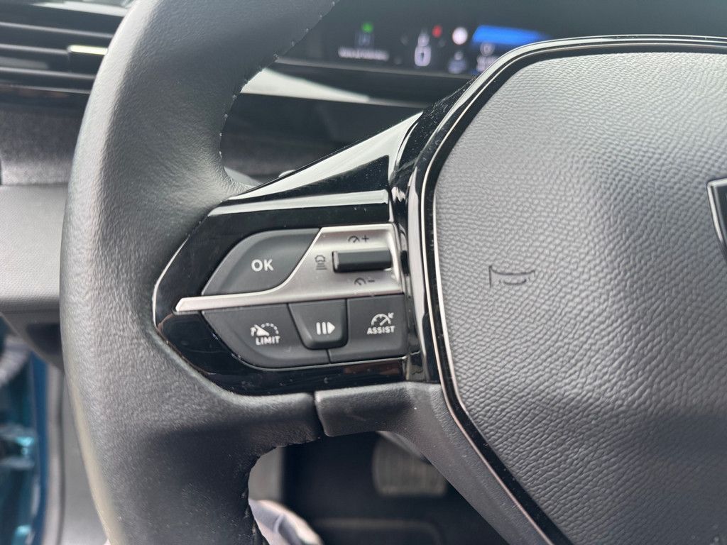 Peugeot 408 - Bild 17