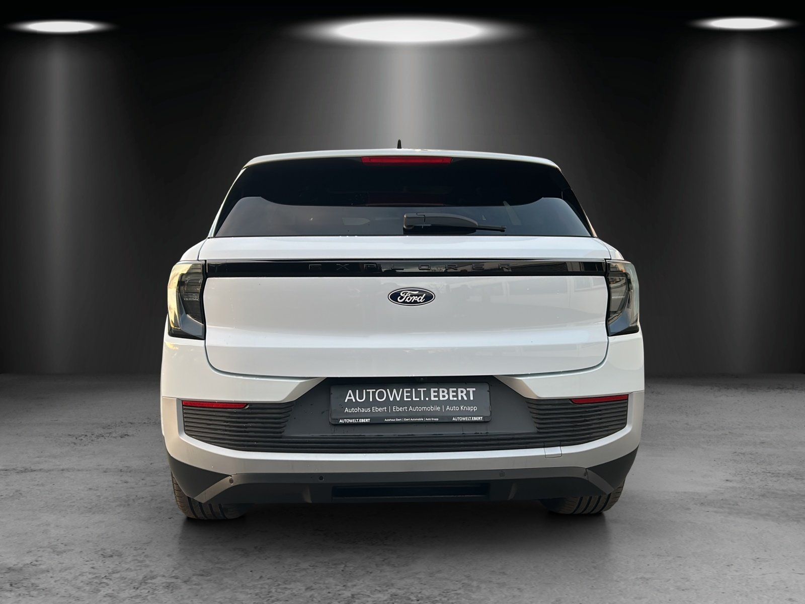 Fahrzeugabbildung Ford Explorer Premium AWD Aut./LED/ACC/360°/AHK/PANO/