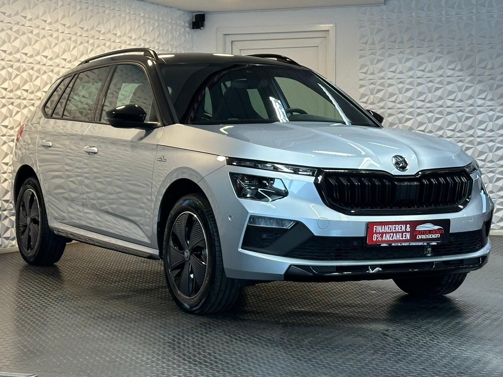 SKODA Kamiq 1.5TSI MONTE CARLO* LED#SHZ#LH#FH#KEYL#AHK - Image 2