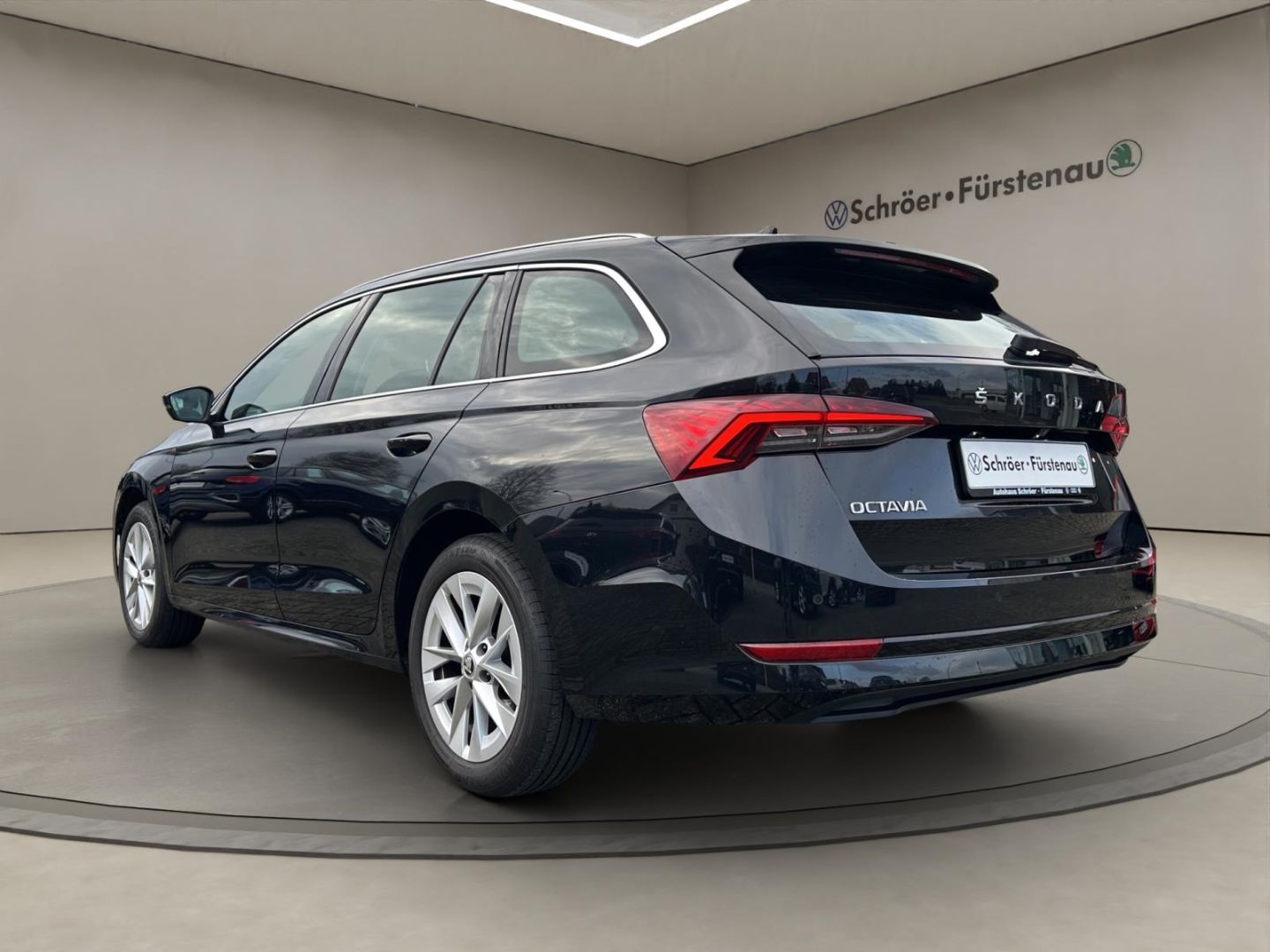 Skoda Octavia Combi Style 2.0 TDI DSG (LED/ACC/Kamera) imagem 3