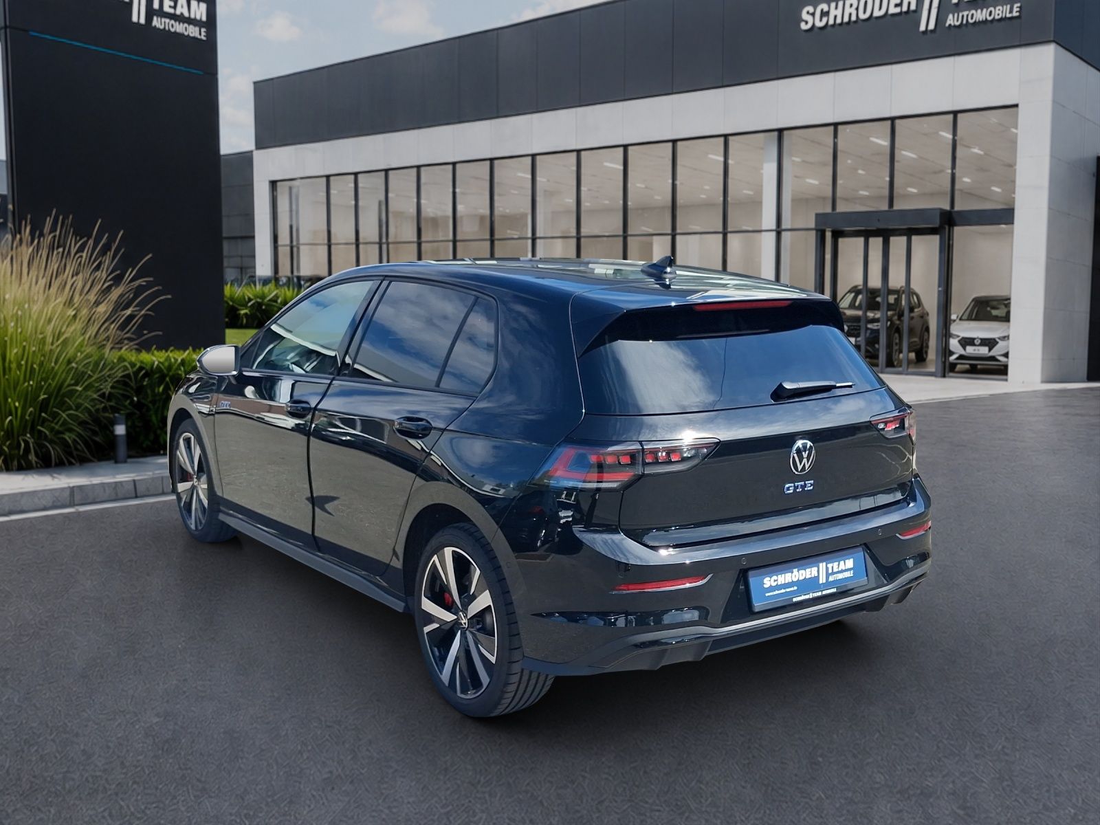 Volkswagen Golf VIII 1.5 l eHybrid TSI DSG GTE Black Style foto 3
