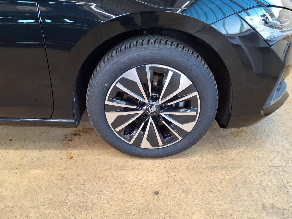 Skoda Superb - Bild 7