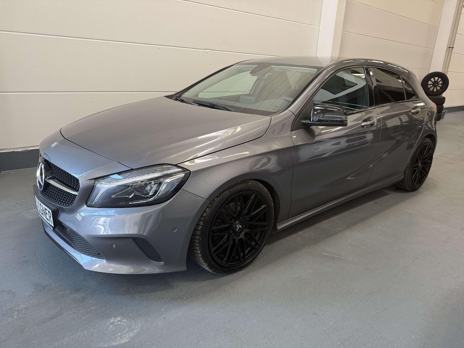 MERCEDES-BENZ A 220 CDI BlueEfficiency LED*Navi*Leder*PDC*Temp