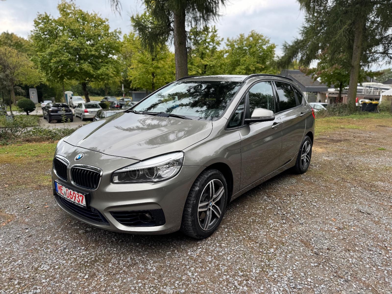 BMW 220 Active Tourer Sportline!
