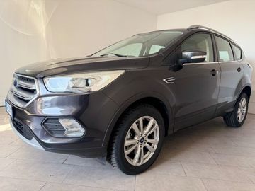 Ford Kuga - 3