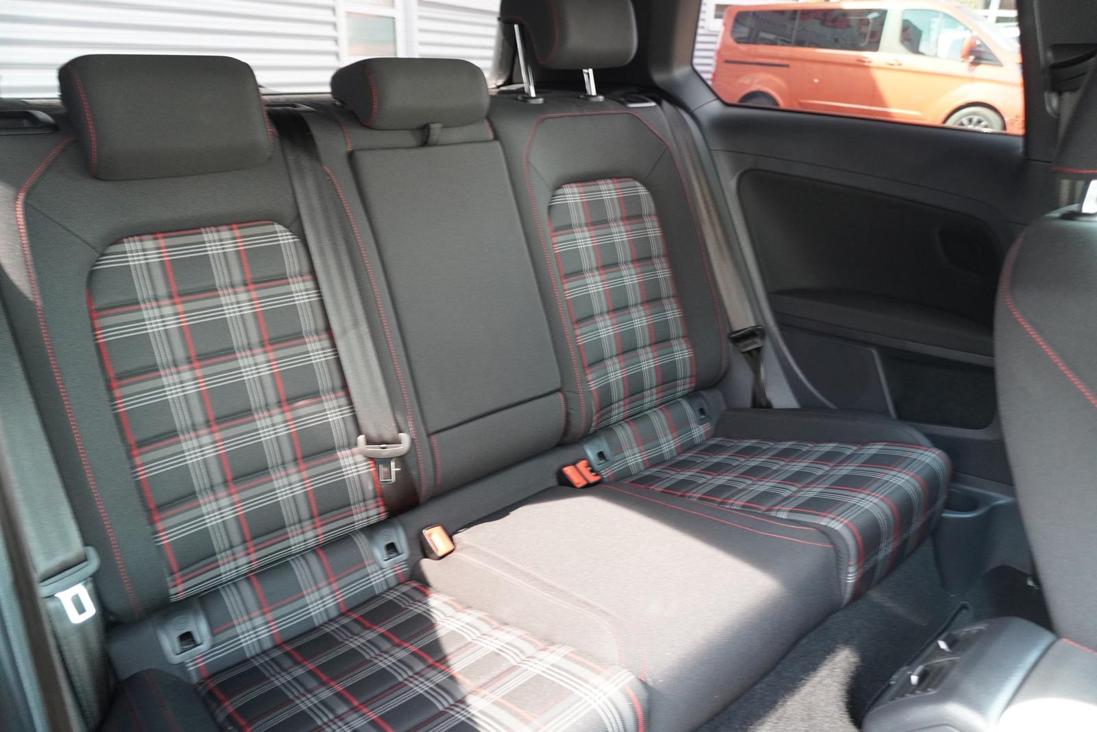 Volkswagen Golf VII 2.0 GTI BMT Bi-Xenon Navi Sitzheizung