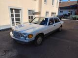 Mercedes-Benz S 420 sel - Mercedes-Benz S 420 mit Benzin-Antrieb