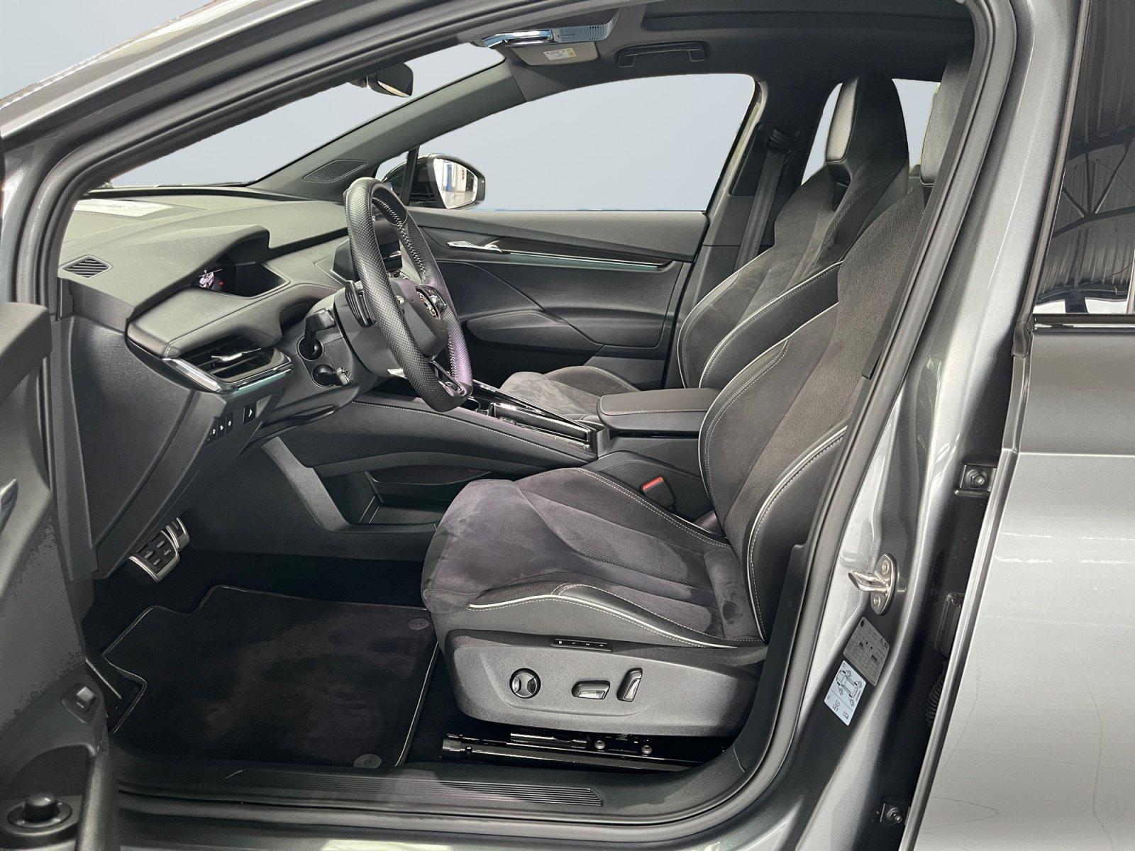 Skoda Enyaq 60 Sportline AHK Schwenkbar+Wärmepumpe