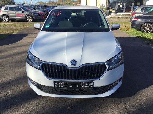 Skoda Fabia   1,0  Cool Plus