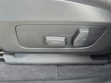 2024 BMW IX2 缩略图 26
