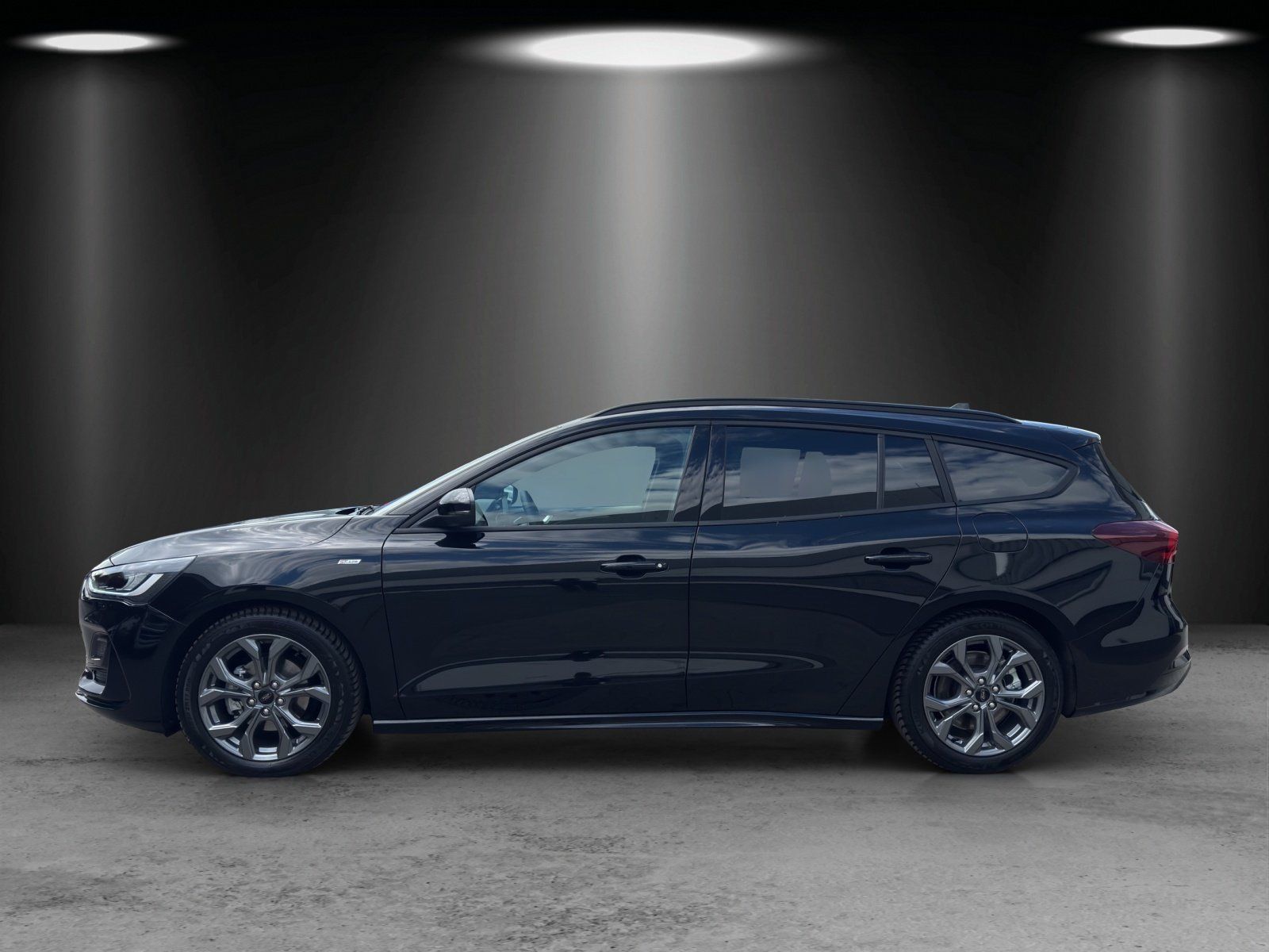 Fahrzeugabbildung Ford Focus 1.0 ST-Line X Aut./LED/KAMERA/NAVI/GRA/SHZ