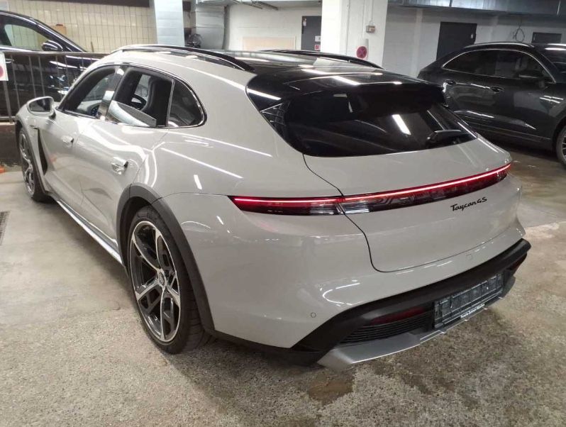 Porsche Taycan 4S CT Chrono ACC Pano Sport Sound BOSE imagem 3