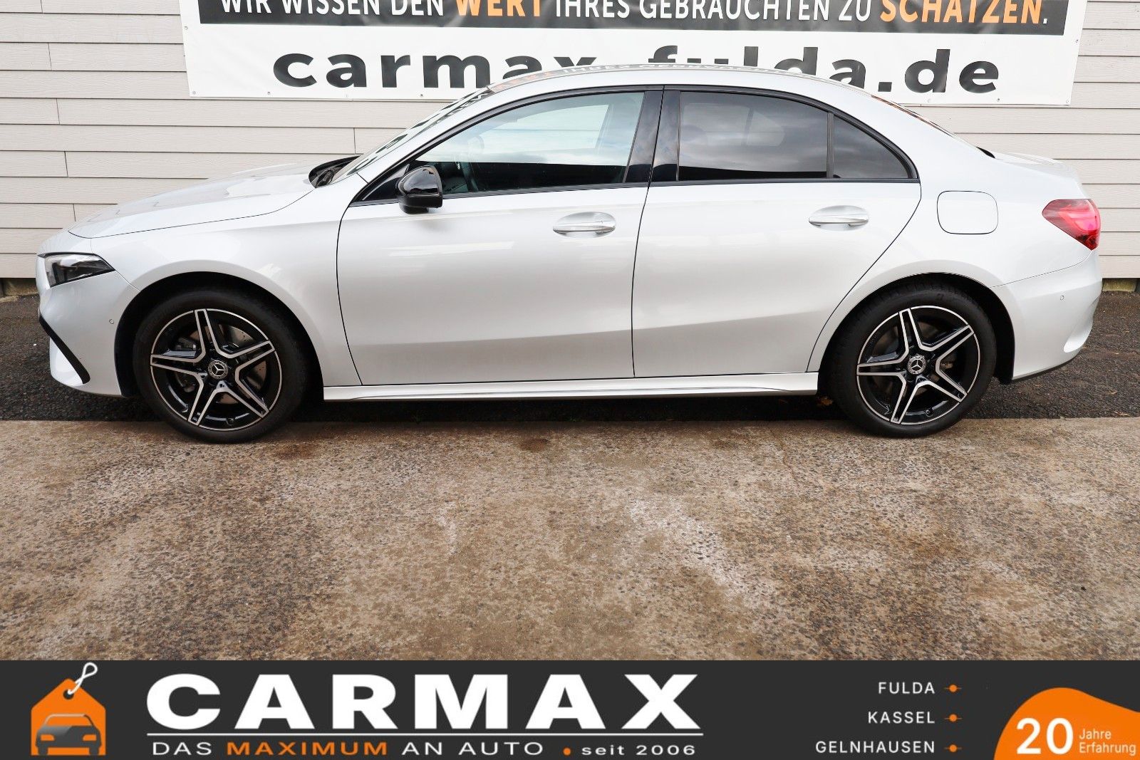 Fahrzeugabbildung Mercedes-Benz A 250 e lim. AMG Line,T.Leder,Navi,LED,ACC,Night