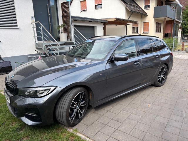 BMW 330d Touring M Sport Auto. M Sport