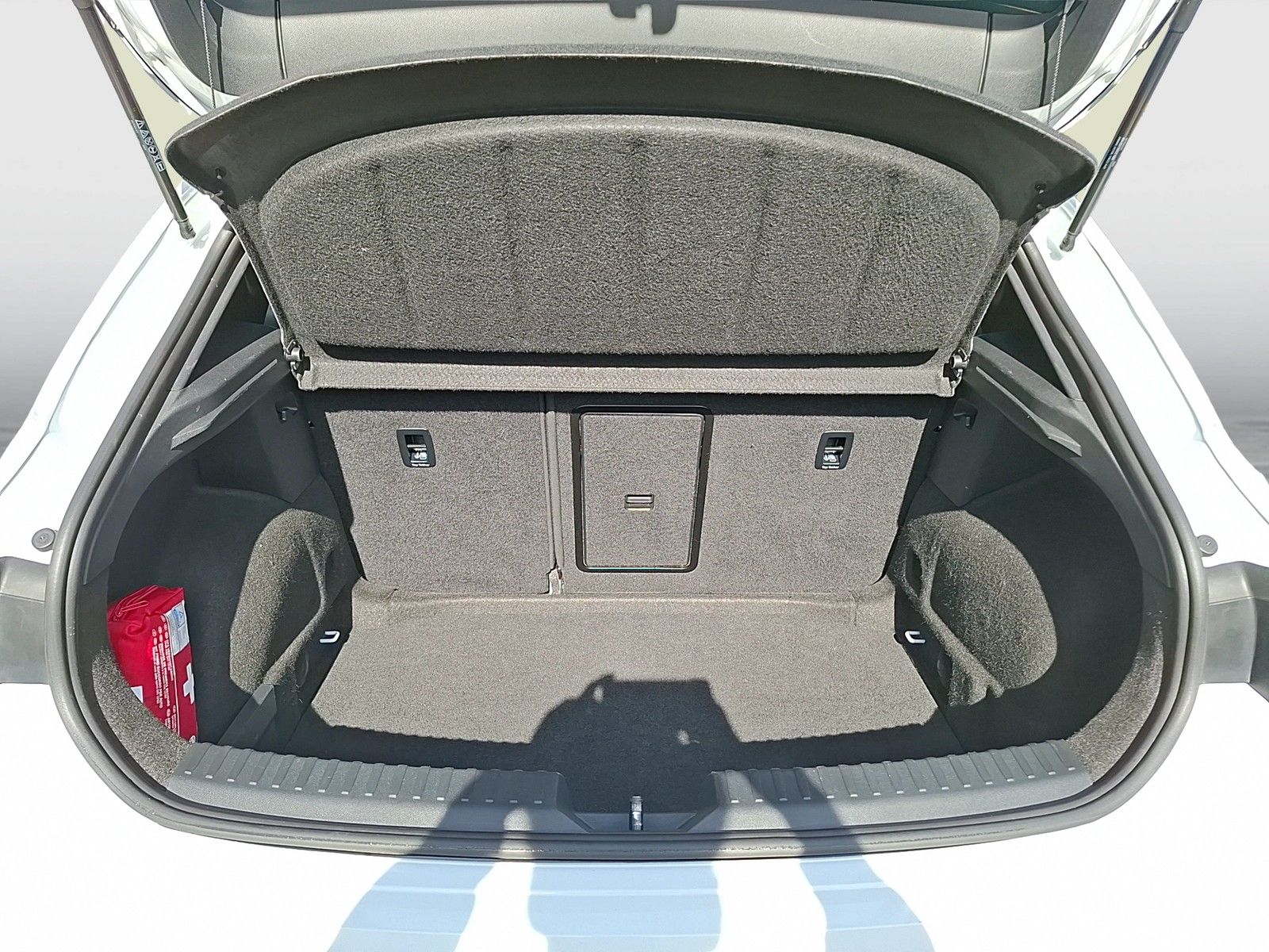 Fahrzeugabbildung CUPRA Leon ST VZ DSG Matrix Navi ACC RFK beats SH 19"