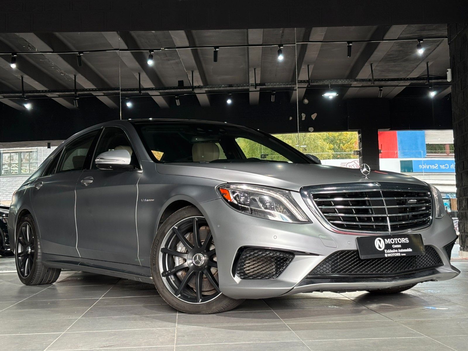 Fahrzeugabbildung Mercedes-Benz S 63 AMG L *Designo*Pano*Burmester*HUD*360KAM