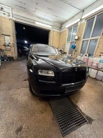 2010 ROLLS-ROYCE GHOST 照片 9