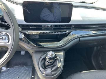 Fiat 500 Hybrid Icon KAMERA SHZ ARMLEHNE PDC CARPLAY