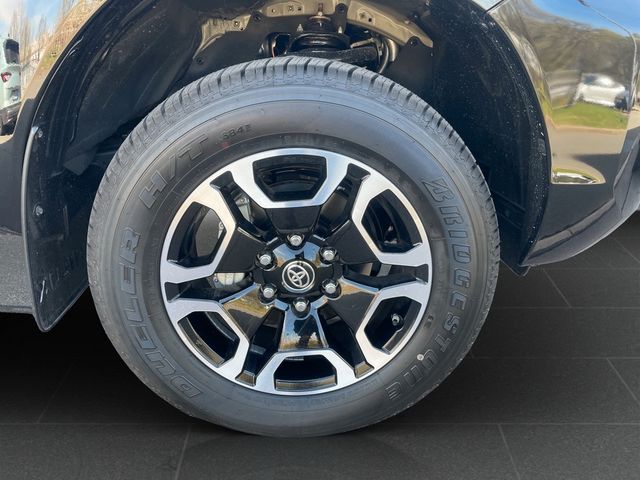 Toyota Hilux 2.8 4x4 Double Cab Executive *Bi-LED*LEDER