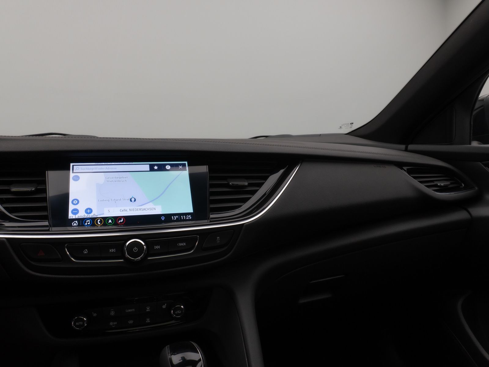 Fahrzeugabbildung Opel Insignia B Sports Tourer Innovation Pano Kamera