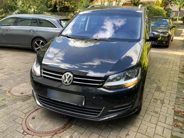 Volkswagen Sharan Highline BMT/Start-Stopp/7Sitzplätze/AHK