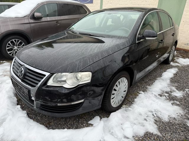 Volkswagen Passat Lim. 1.6 Comfortline Tüv 08.2025