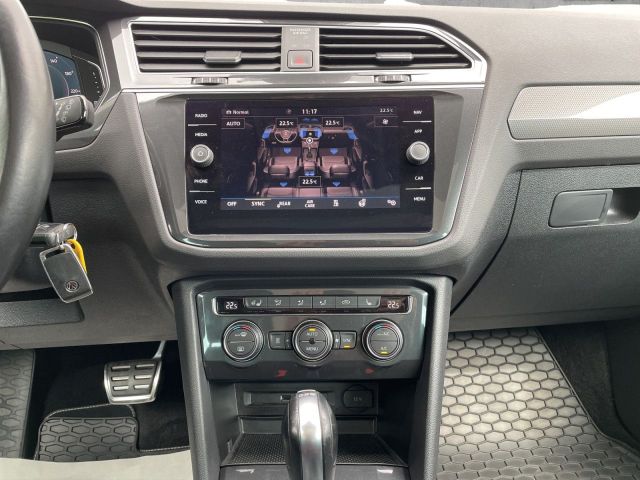 Tiguan Join 2.0 TDI 4M DSG/STHZ/PANO/R-LINE/RFK
