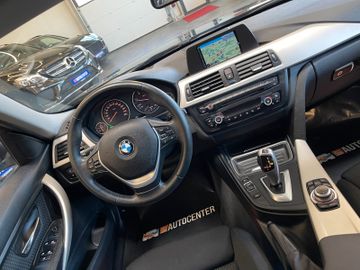 BMW 320 d Lim.  xDrive *NAVI*PDC*SZHZ*TEMPOMAT*4x4*