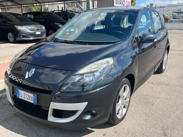 Renault Scénic X-Mod 1.5 dCi Luxe Unipro 2011