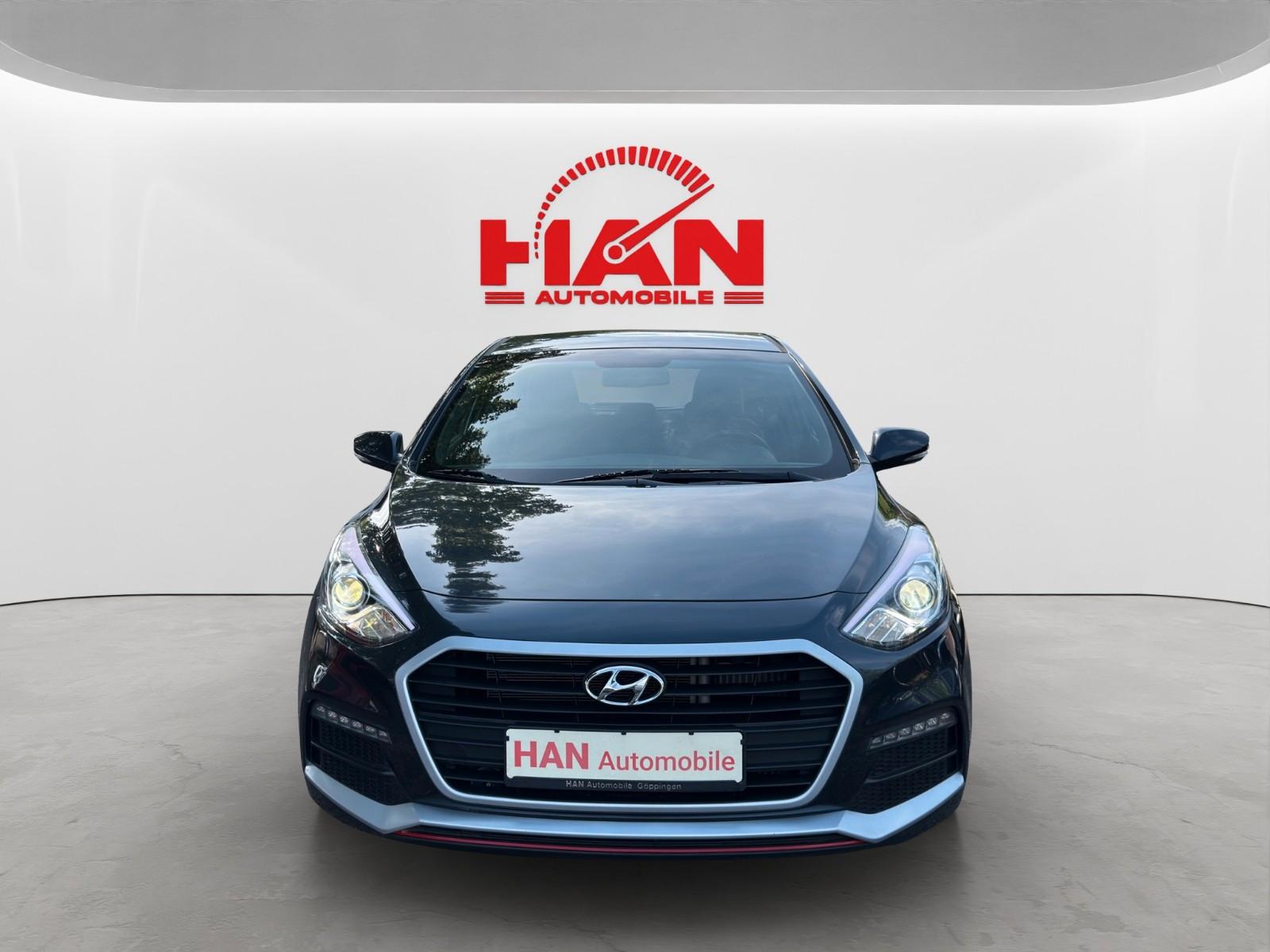 Hyundai i30 Turbo/Navi/Kamera/Xenon/PDC/Temp.