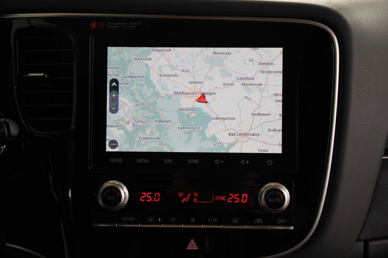 Fahrzeugabbildung Mitsubishi Outlander PHEV Top 4WD