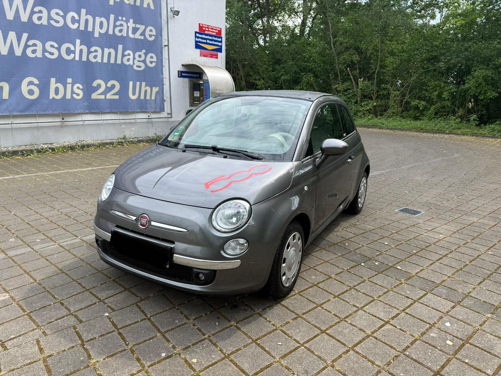 Fiat 500 Lounge**CABRIO**