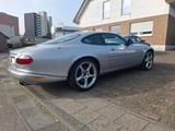 Jaguar XKR S/C Coupe - - silberne Jaguar XKR
