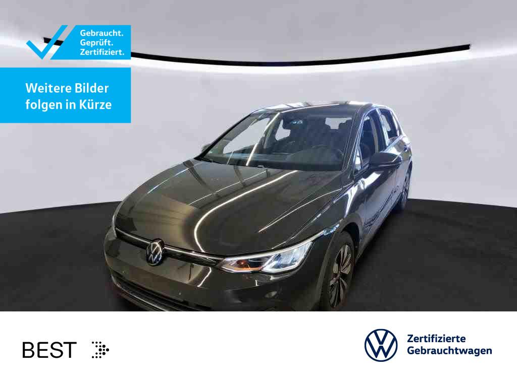 Volkswagen Golf VIII 10 eTSI DSG MOVELEDKAMERAPDCSHZN 2024