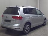 Volkswagen Touran 2.0 TDI Active Navi AHK Shz - Volkswagen Touran mit Diesel-Antrieb