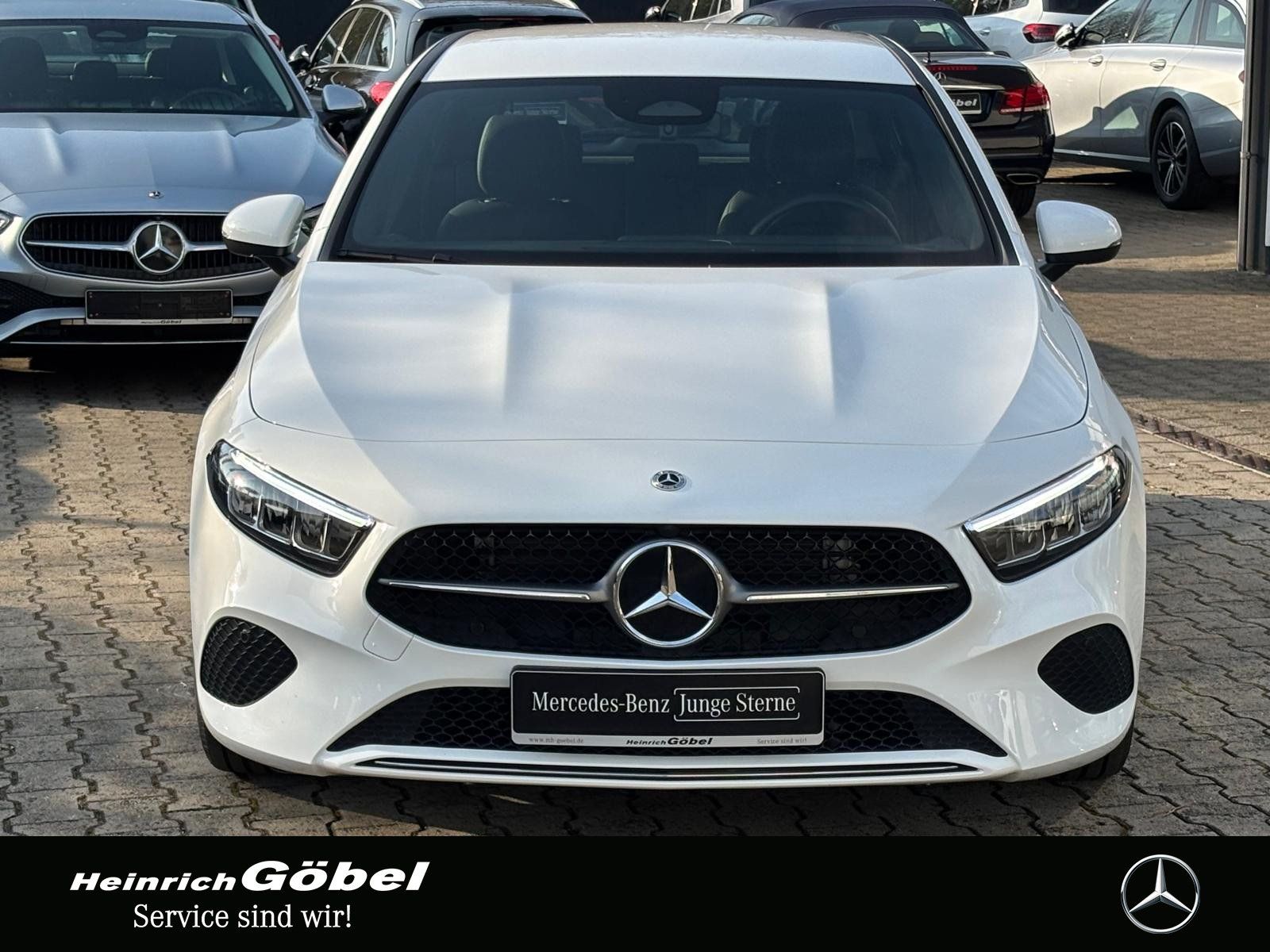 Fahrzeugabbildung Mercedes-Benz A 180 PROG-ADV. WP LED KAMERA SH SHA SP GLA