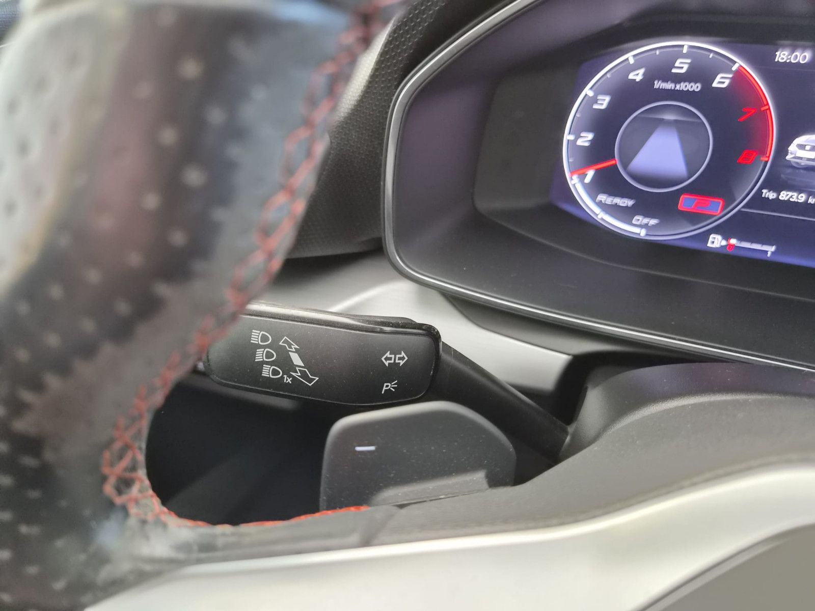 Fahrzeugabbildung SEAT Leon FR / LED / KAMERA / GARANTIE