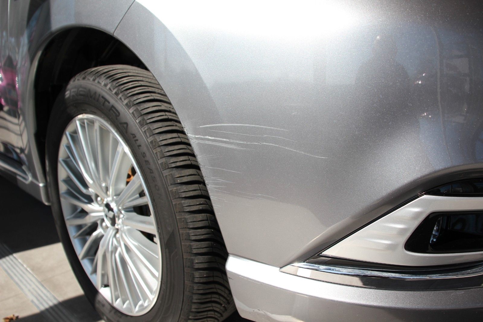 Fahrzeugabbildung Mitsubishi Outlander PHEV Plus mit FA-Paket