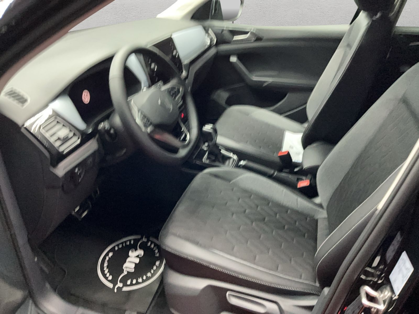 Volkswagen T-Cross ENERGY 1.0 l TSI DSG RFK Side Assist LED foto 3