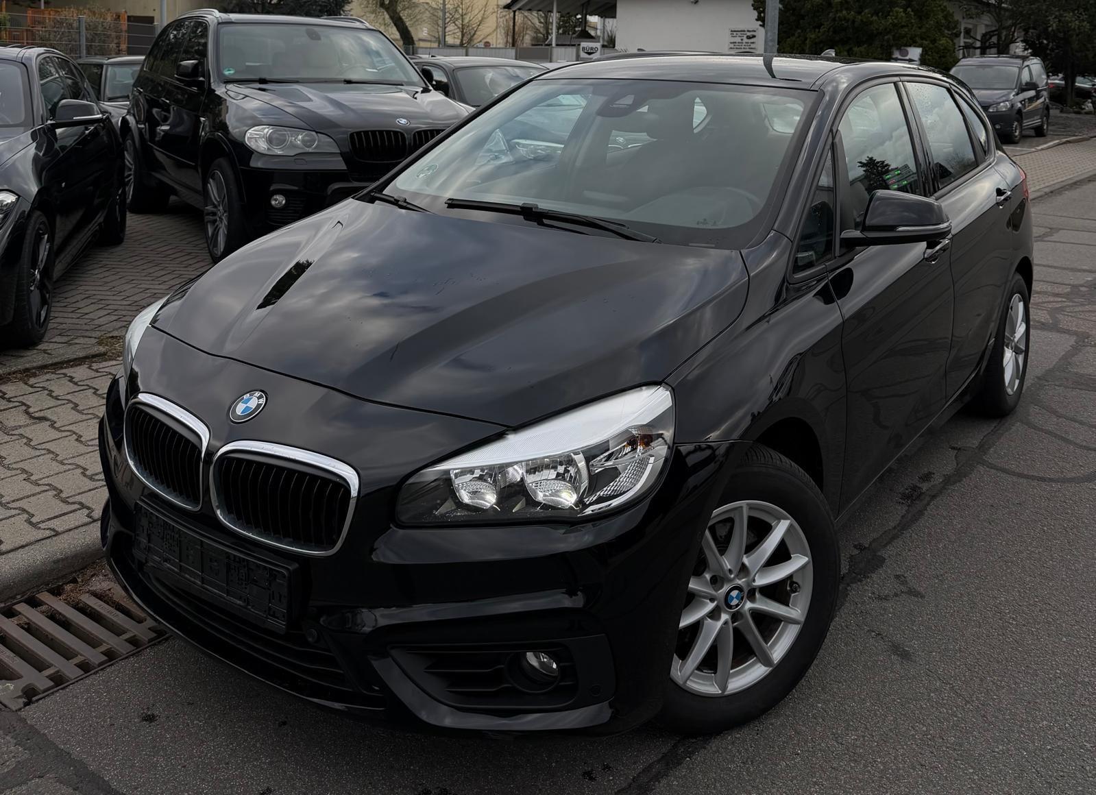 BMW 218i,Active Tourer,PDC,SHZ,Parkpilot,Garantie