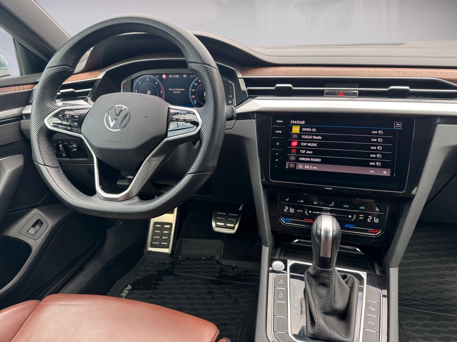 Fahrzeugabbildung Volkswagen Arteon Shooting Brake Elegance 2.0 TDI