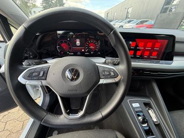 Volkswagen Golf - 10
