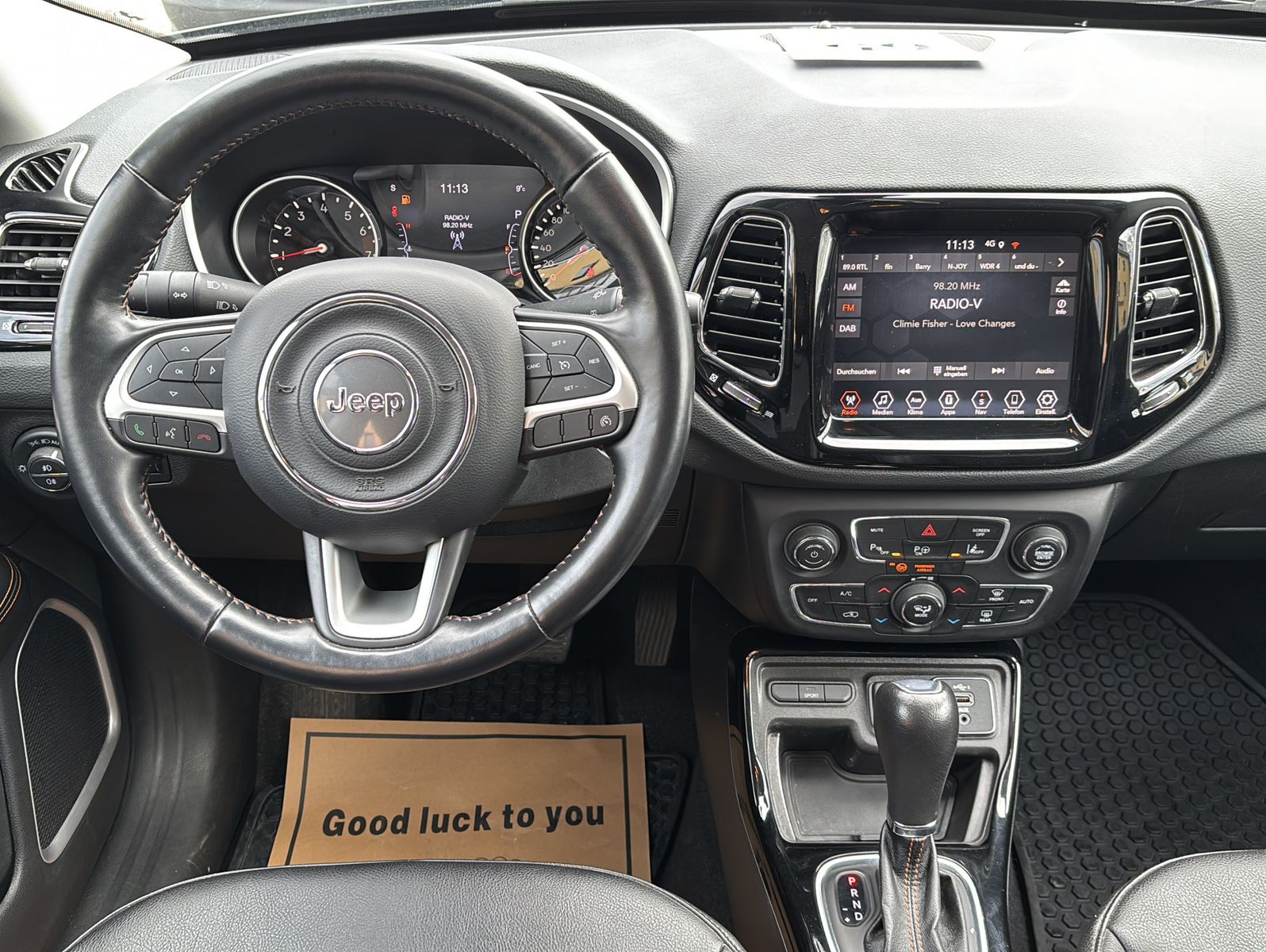 Fahrzeugabbildung Jeep Compass Limited FWD