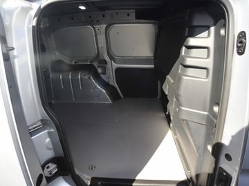 Volkswagen Caddy - 11