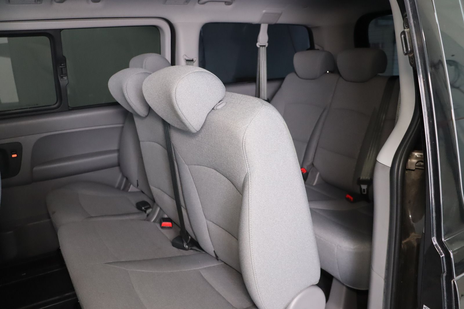 Fahrzeugabbildung Hyundai H1 Travel Trend * Navi * DAB * 8-Sitzer